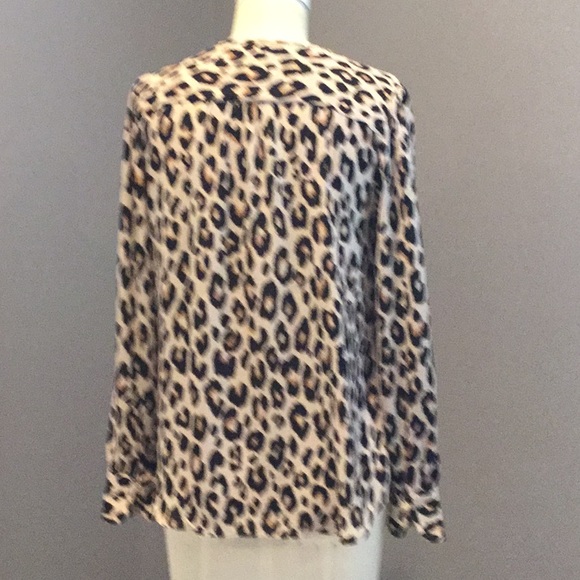 Ann Taylor leopard print blouse - Picture 2 of 2